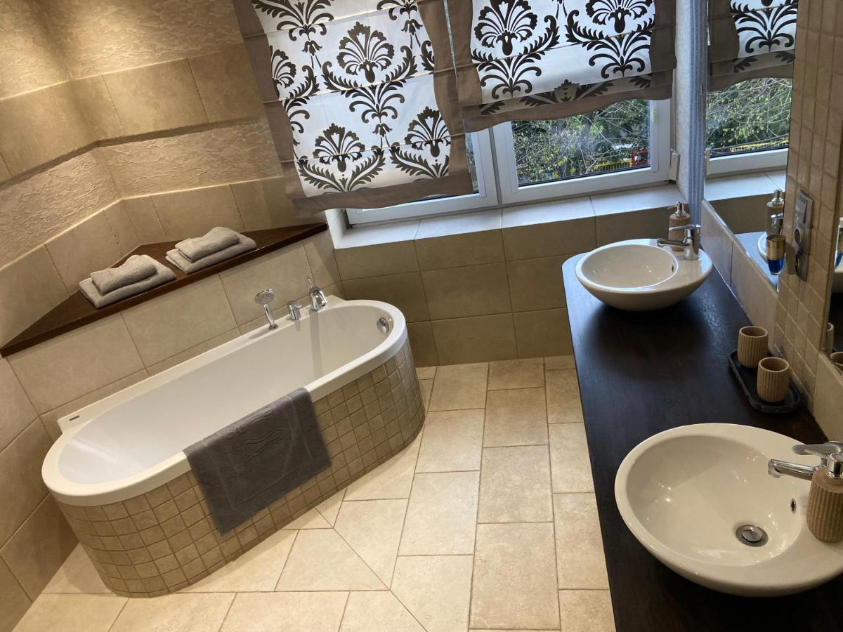 Apartament Elk Centrumアパートメント エクステリア 写真